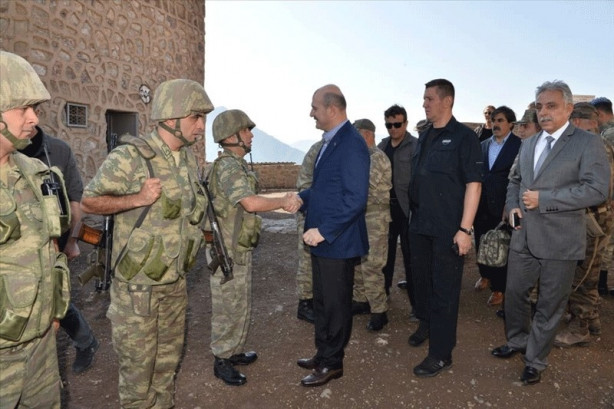 Foto - Bakan Soylu: Yakındır tepenize bineceğiz