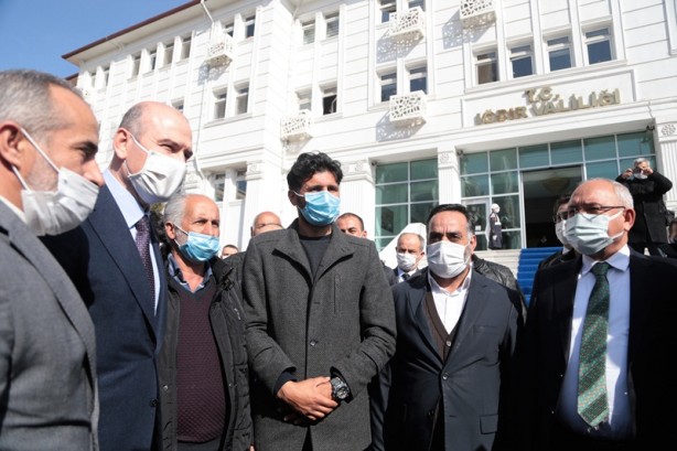 Bakan Soylu'dan esnaf ziyareti