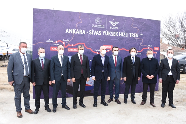 Foto - Bakan tarih verip duyurdu: Ankara-Sivas YHT'de sona gelindi