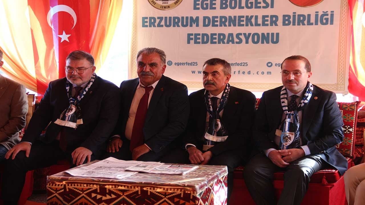 Foto - Bakan Tekin'den 'birlik ve beraberlik' vurgusu! 