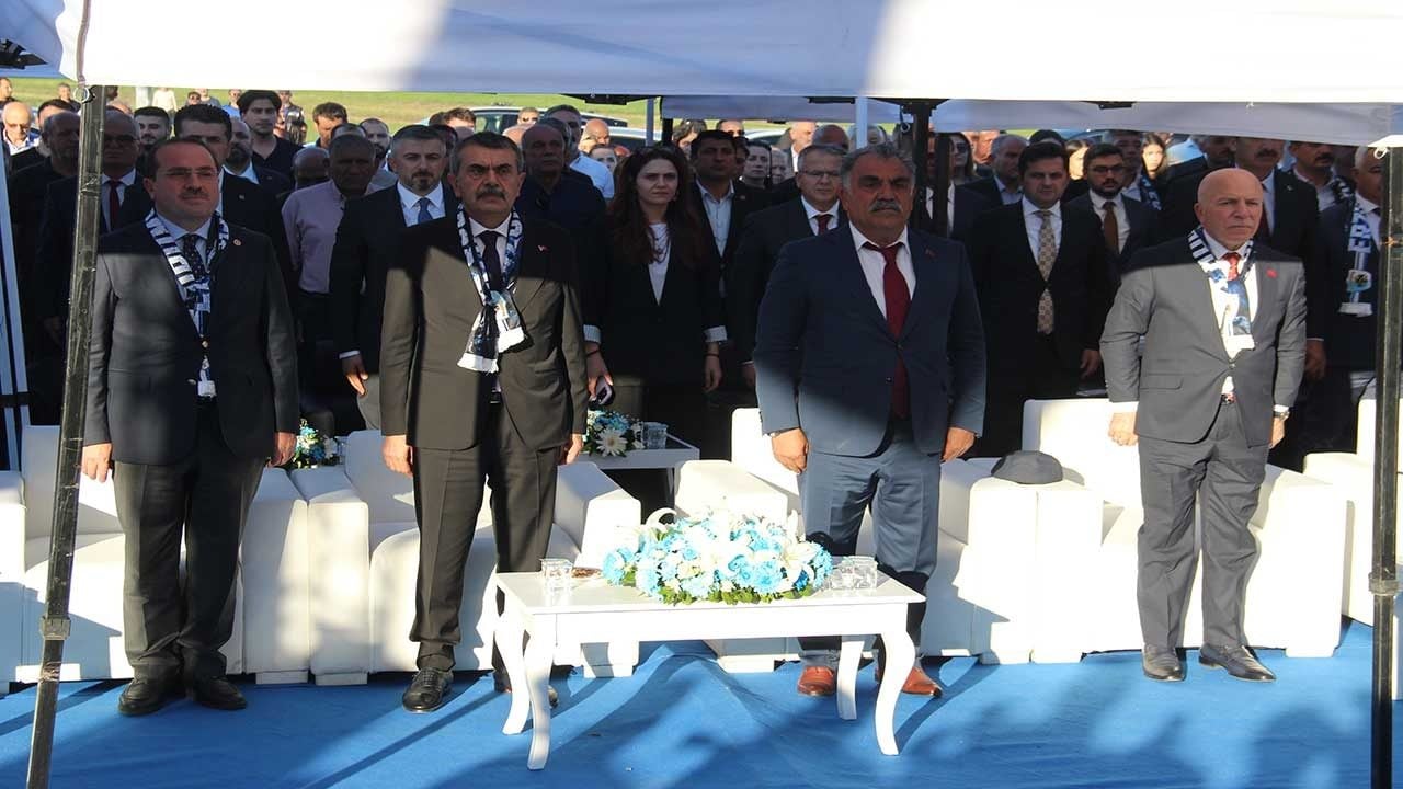 Foto - Bakan Tekin'den 'birlik ve beraberlik' vurgusu! 