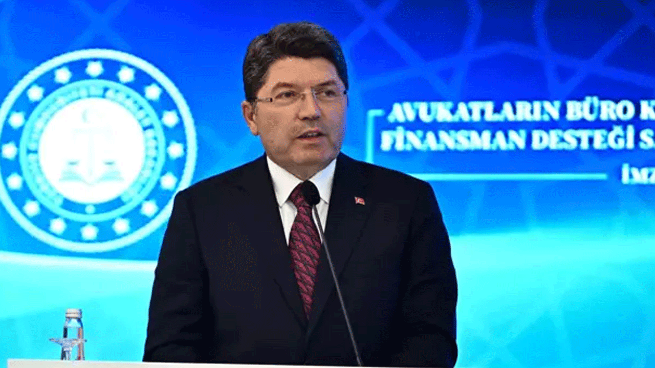 Bakan Tunç'tan genç avukatlara müjde