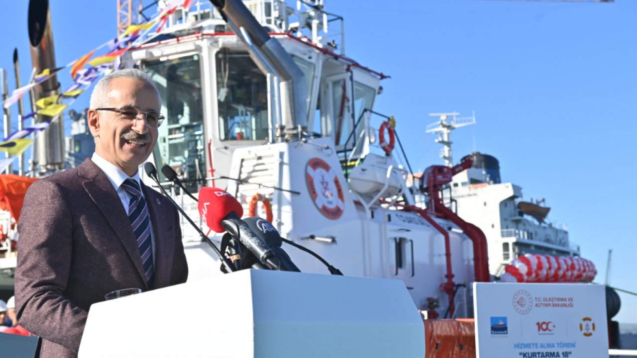 Bakan Uraloğlu duyurdu: Boğazlarda dijital dönüşüm başlıyor