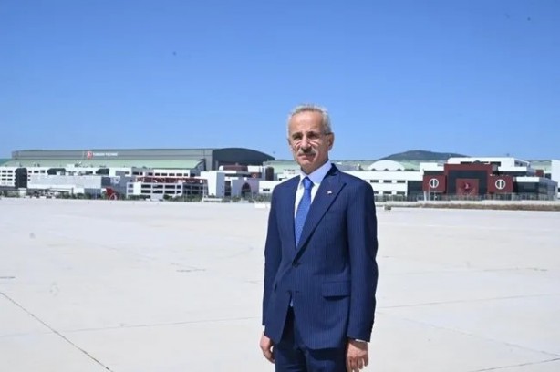 Foto - Bakan Uraloğlu duyurdu! İstanbul Havalimanı yine zirvede