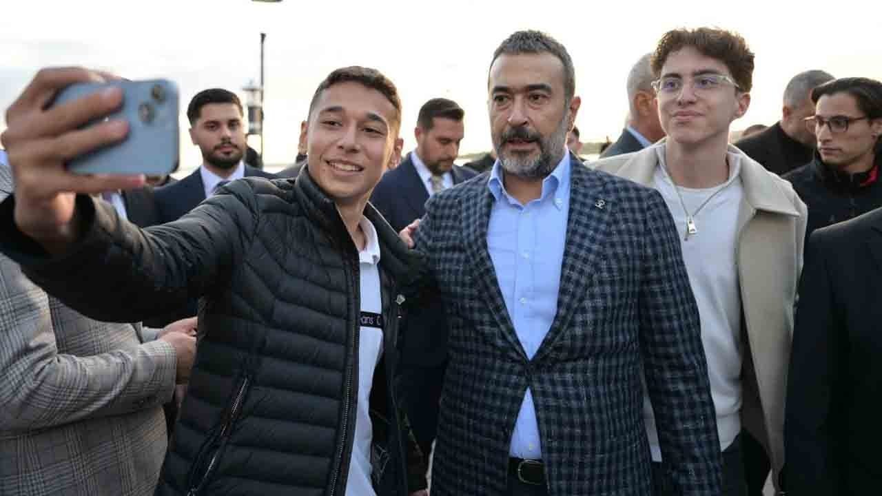Foto - Bakan Uraloğlu ve Hakan Han Özcan Gölbaşı’nda gençlerle buluştu: Ulaştığımız yerli ve milli başarılar sizin eseriniz