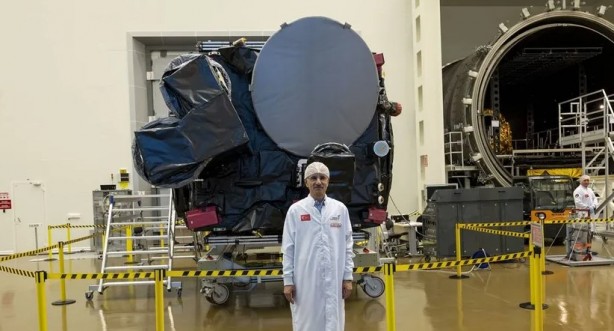 Bakan Uraloğlu'ndan gururlandıran paylaşım: Türksat 6A'nın fırlatma tarihi belli oldu