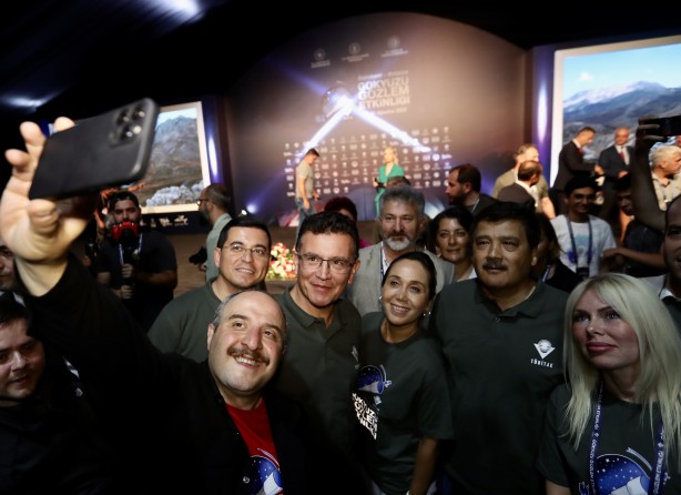 Foto - Bakan Varank açıkladı! Uzaya gidecek ilk Türk ne zaman belli olacak? 