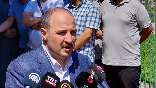 Foto - Bakan Varank'ın ağabeyi İlhan Varank şehadetinin 6'ncı yılında mezarı başında anıldı