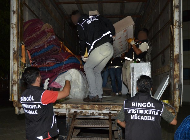 Foto - Bakan Yerlikaya sıcak gelişmeyi duyurdu! İki ilde 5 kişi gözaltına alındı