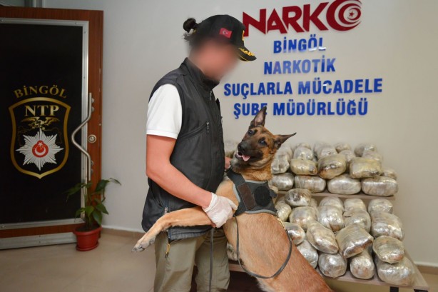 Foto - Bakan Yerlikaya sıcak gelişmeyi duyurdu! İki ilde 5 kişi gözaltına alındı