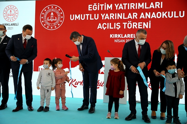 Foto - Bakan Ziya Selçuk açılış töreninde konuştu