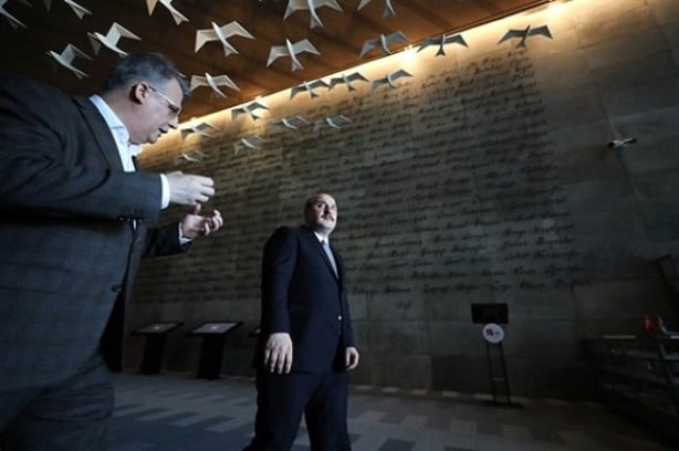 Foto - Bakandan çok konuşulacak Erdoğan itirafı: 3-4 gün belimde silahla dolaştım