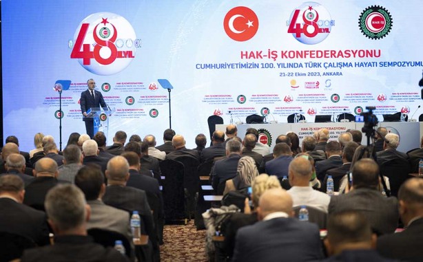 Foto - Bakanı Vedat Işıkhan'dan önemli açıklamalar! "Türkiye Yüzyılı'nı birlikte inşa edeceğiz"