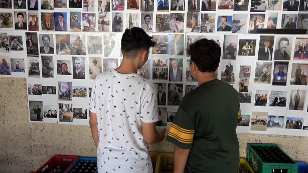 Foto - Bakanlar hayrete düşüyor! Böyle kıraathane duvarları görülmedi