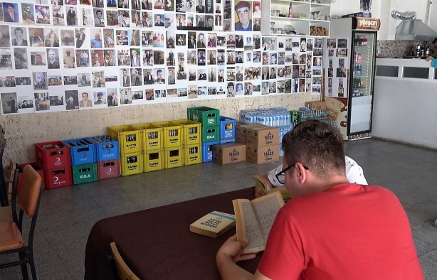 Foto - Bakanlar hayrete düşüyor! Böyle kıraathane duvarları görülmedi