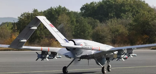 Bakanları Baykar'a gidip 'Basacaksın kurşunu bir göz koyan olursa' demişti! O ülke Türkiye ile anlaştı