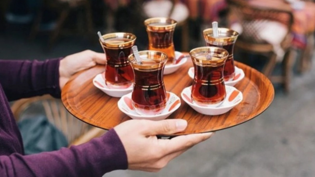 Foto - Bakanlıktan dehşet verici açıklama! Dana sucukta sakatat, siyah çayda gıda boyası tespit edildi