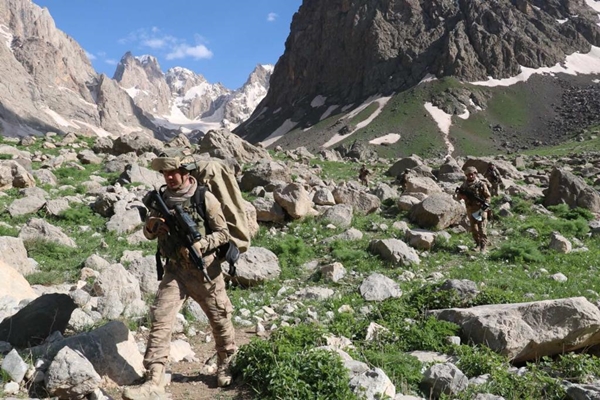 Foto - Bakanlık duyurdu: 4 terörist etkisiz hale getirildi