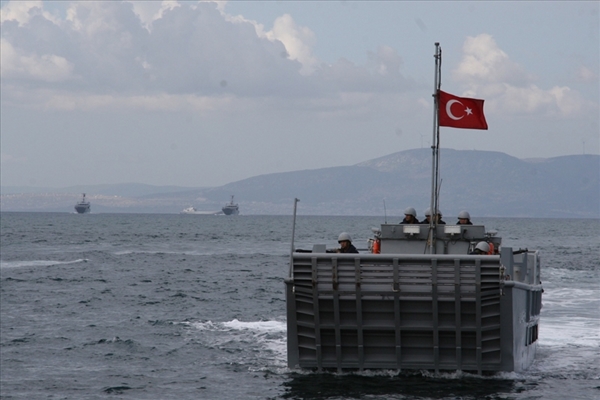 Foto - Bakanlık görüntüleri paylaştı: Türkiye'den Ege ve Akdeniz'de gövde gösterisi
