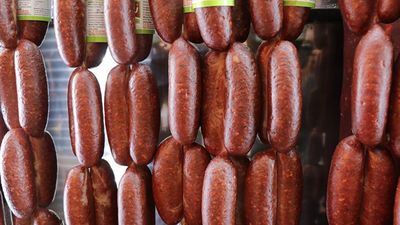 Foto - Bakanlık ifşa etti: Ünlü sucuk markasında domuz eti çıktı