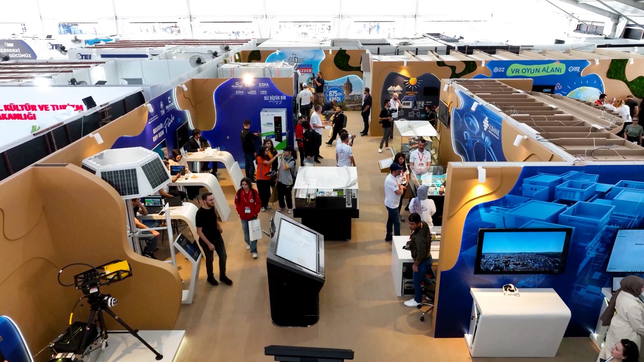 Foto - Bakanlık projelerini Teknofest’te tanıtıyor! Deprem tüneli büyük ilgi gördü