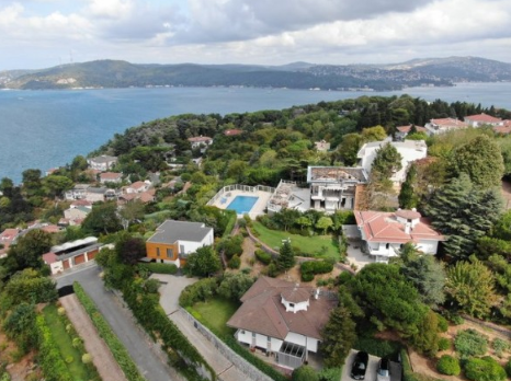 Foto - Bakanlık uyardı, İBB seyirci kaldı! Fondaş Halk TV'nin sahibine İmamoğlu koruması