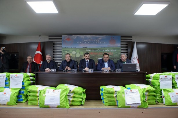 Bakanlıktan 3 bin 460 torba ayçiçeği tohumu