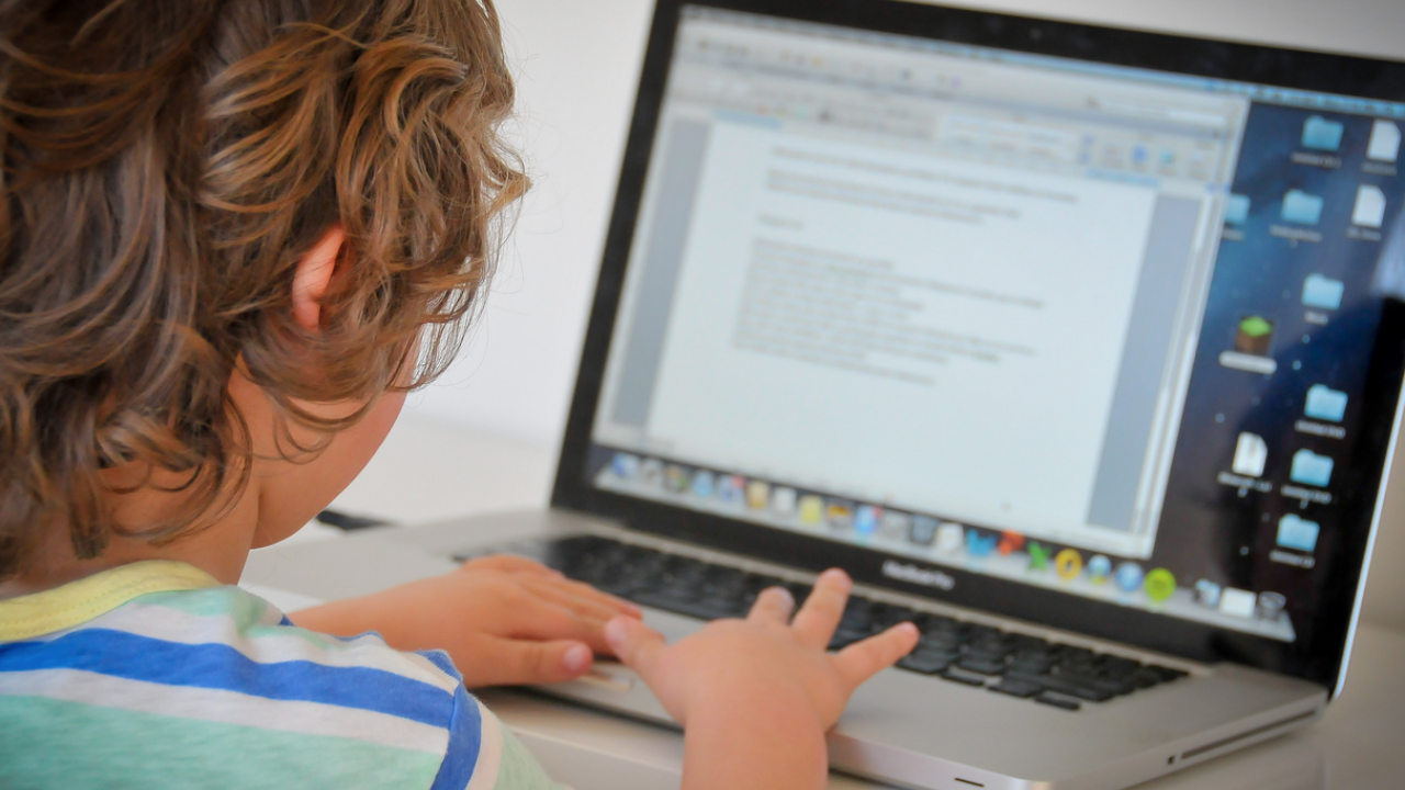 Çocuklar için 'dijital ortamda yabancılarla sohbet edilmemesi' uyarısı Çocuğunuz internetten yazışıyorsa dikkat!