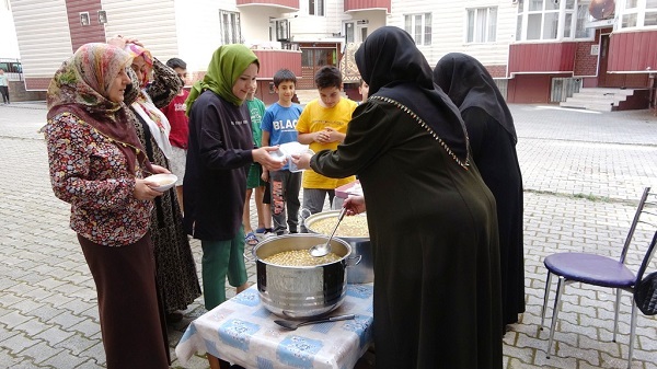Foto - Bakın bu aşurenin sırrı ne!