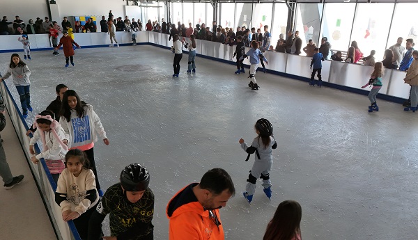 Foto - Bakın bu izdihamın sebebi ne?