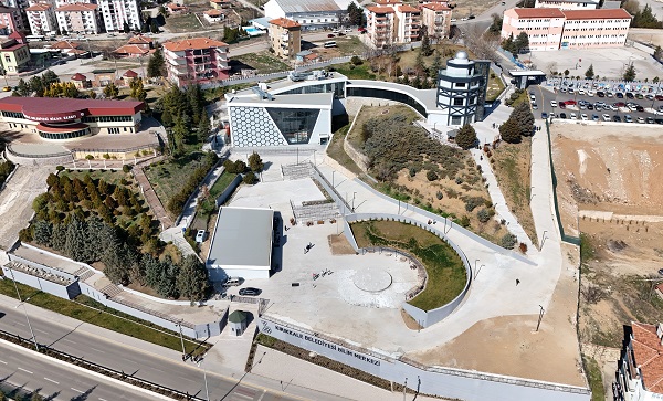 Foto - Bakın bu izdihamın sebebi ne?