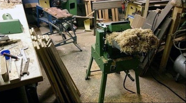 Foto - Bakın eski tahtalarla ne yaptı!