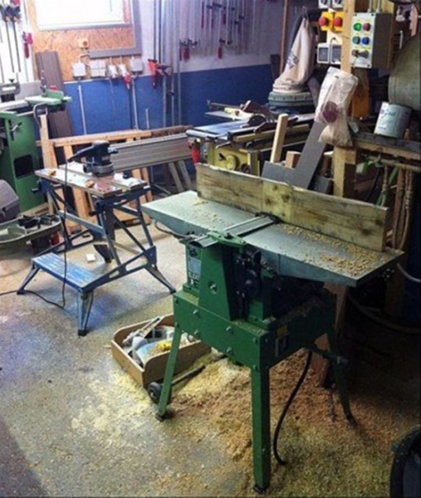 Foto - Bakın eski tahtalarla ne yaptı!