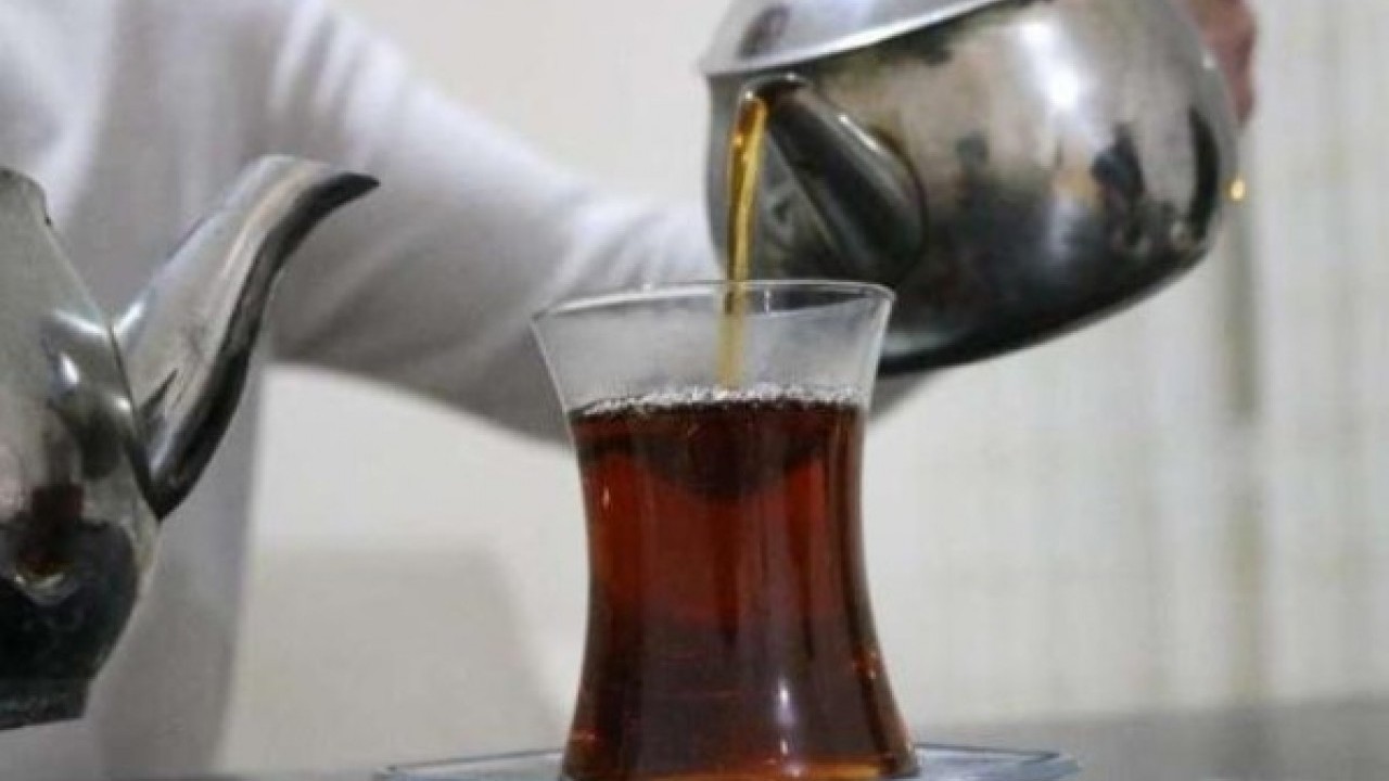 Foto - Bakın hangi hastalığa davetiye çıkarıyor! Çay demlerken bu hataya dikkat
