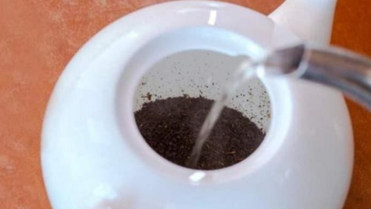 Foto - Bakın hangi hastalığa davetiye çıkarıyor! Çay demlerken bu hataya dikkat