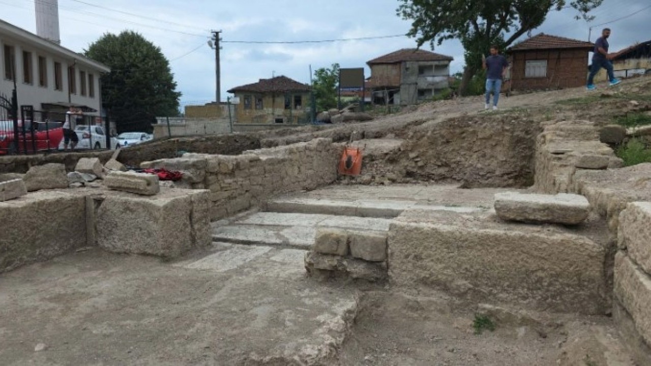 Foto - Bakın hangi ilimiz..! Kazmayı vurdukça tarih çıkıyor
