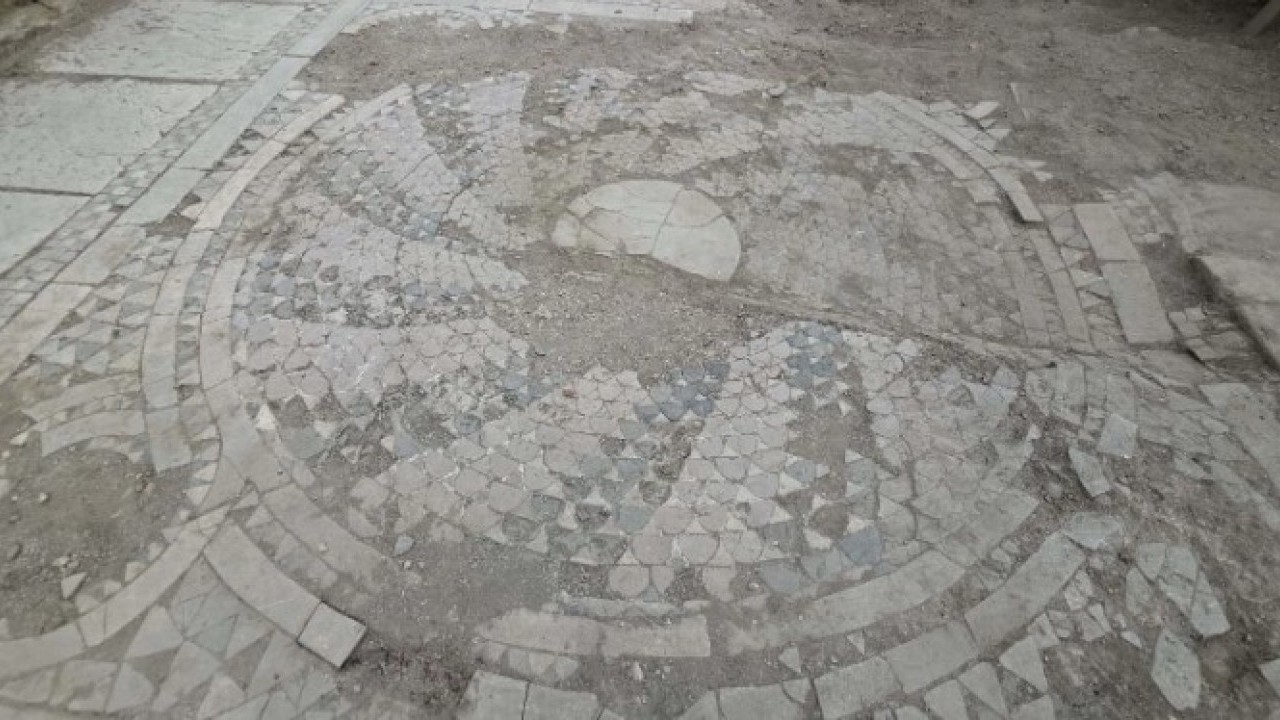 Foto - Bakın hangi ilimiz..! Kazmayı vurdukça tarih çıkıyor