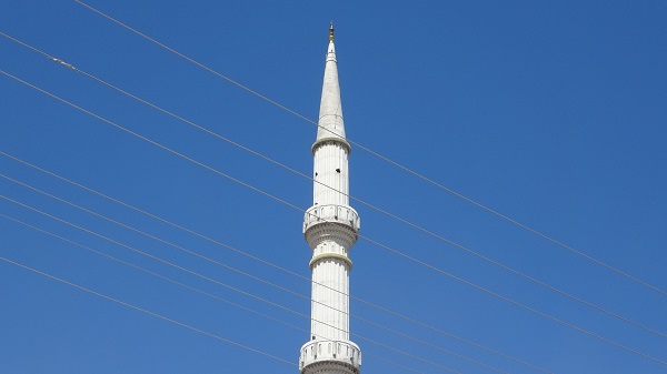 Foto - Bakın her gece neden minareye tırmanıyor