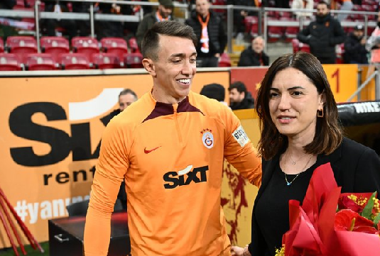 Foto - Bakın koşa koşa kime gitti: Muslera'da yeni gelişme! Ailesi... Sızdırdılar: Flaş kararı verdi herhalde…