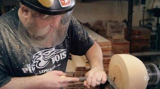 Foto - Bakın kütüğü adım adım neye dönüştürdü!