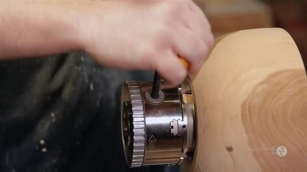 Foto - Bakın kütüğü neye dönüştürdü!