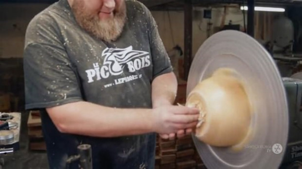 Foto - Bakın kütüğü neye dönüştürdü!