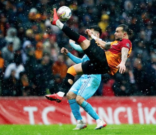 Foto - Bakın ne yaptılar: Bomba haber! Galatasaray'ın yıldızına süper talip...