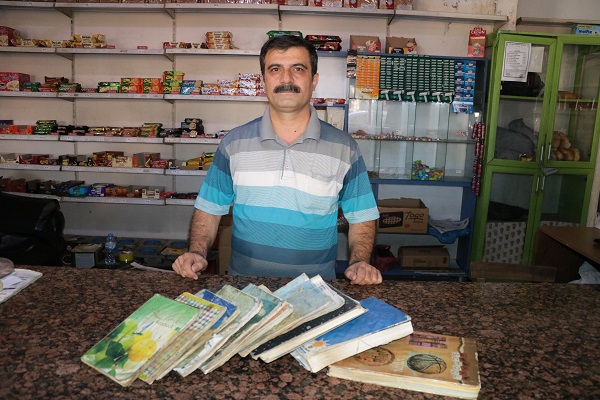 Bakın neden hale bu yöntemi kullanıyor! 10 yıldır veresiye defteri biriktiriyor