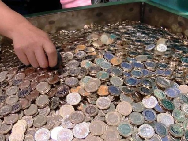 Foto - Bakın neyi işaret ediyor 1 TL’deki sembolün anlamını biliyor muydunuz?