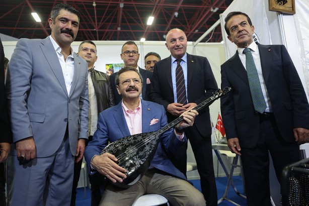 Foto - Bakın oltu taşından neler yapılıyor! İbrahim Erkal’ın sazının fiyatı dudak uçuklattı!