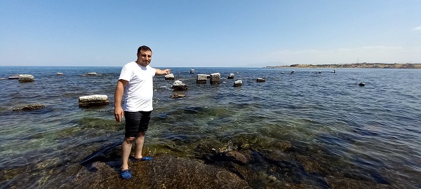 Foto - Bakın orada ne varmış! Van Gölü'nün suyu çekildi yüzyıllar sonra ortaya çıktı