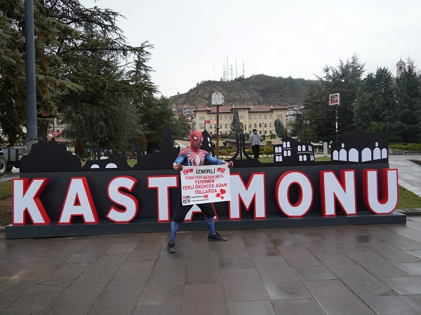Foto - Bakın Örümcek Adam bu sefer hangi şehirde