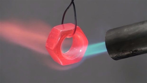 Foto - Bakın somundan ne yaptı!