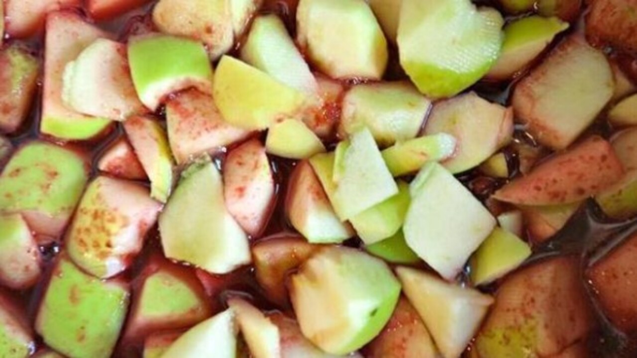 Foto - Bakın uzmanlar nasıl tüketimi öneriyor! Elmanın en sağlıklı hali belli oldu